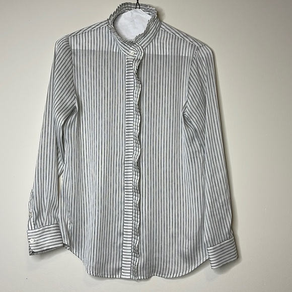 Banana Republic Ruffle Button Down White/Grey Size XSP - Picture 1 of 4